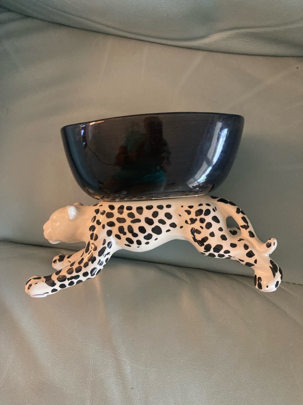Leopard Bowl - Picture 8 of 8